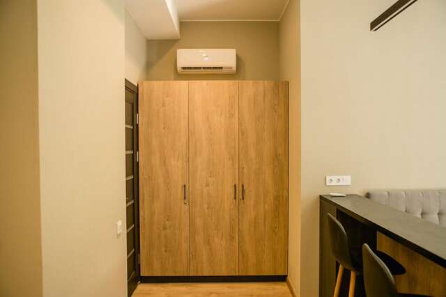 Апартаменты Poet Apartments Одесса-11